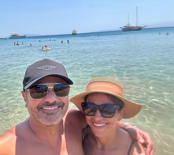 Straw hats and clear shallow water