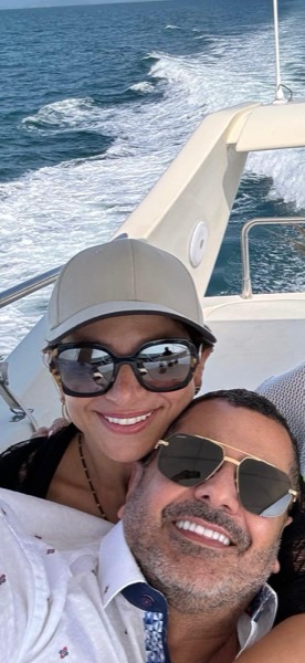 Boat selfie, wake foaming behind